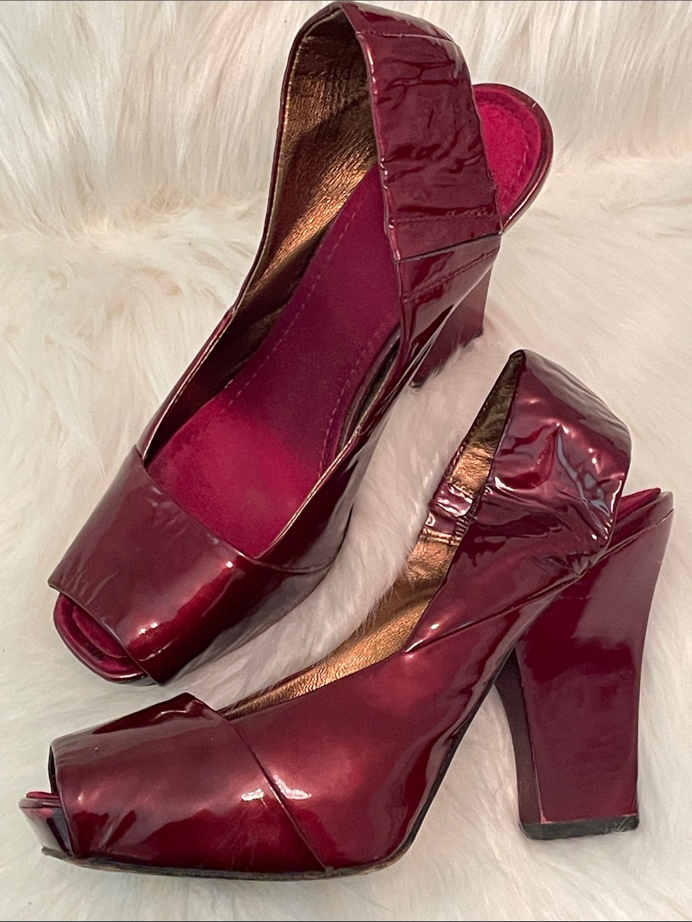 Studio Y Burgundy Patent Peep-Toe Platform Block Heels 7